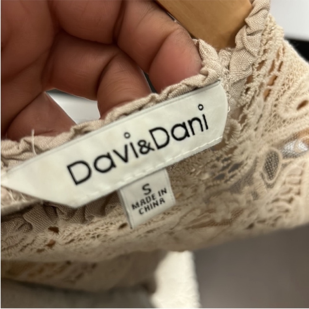 Davi & Dani Lace Baby Doll Midi Boho Dress - Picture 6 of 7